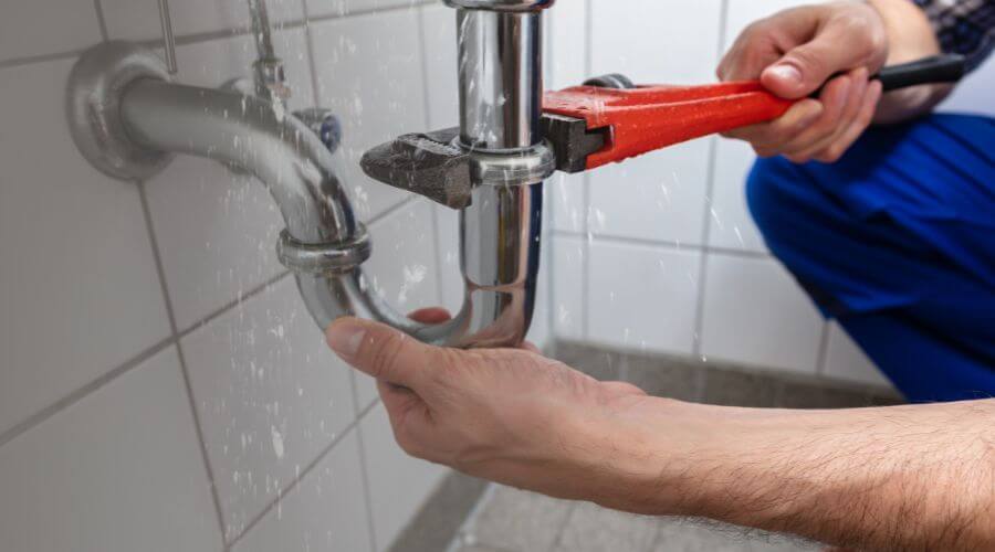 Expert burst pipe repair services in Mesa, WA